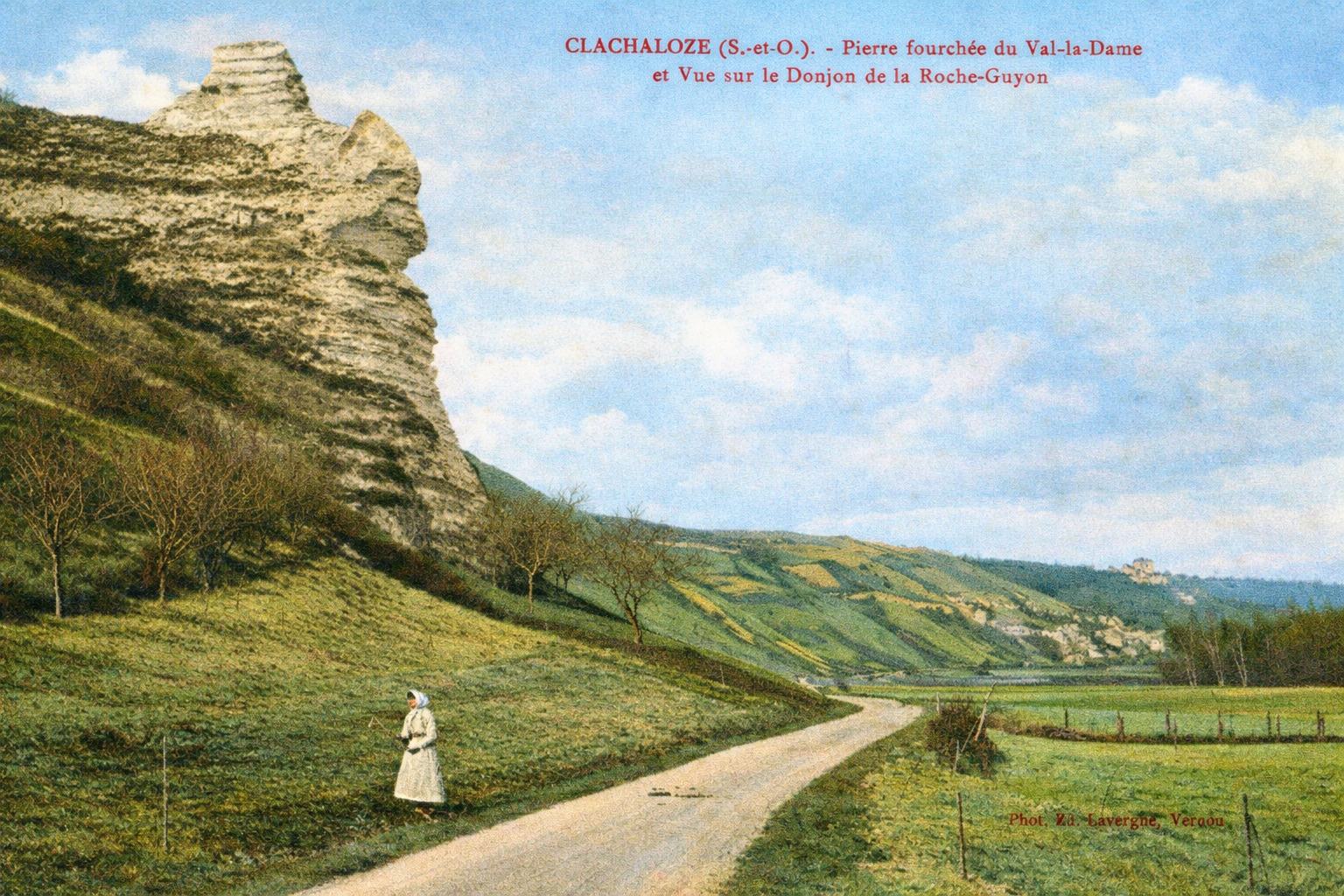 La Pierre Fourchée du Val de la Dame à Clachaloze